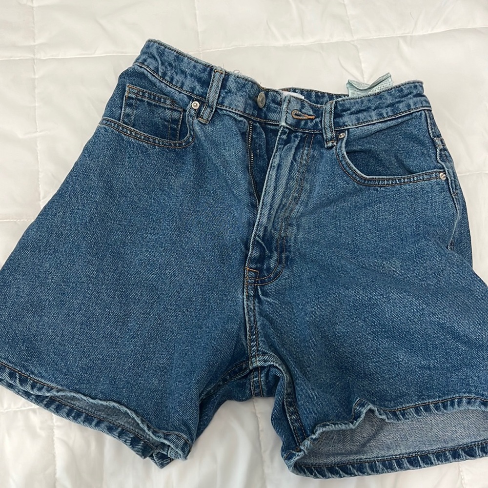 ZARA SHORTS